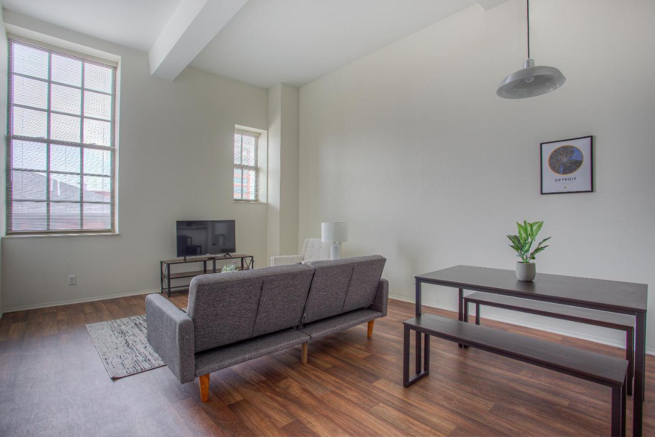 Frontdesk I River Place Apts Rivertown Detroit Apartment Ruang foto